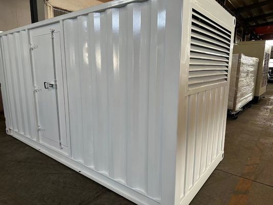 容器型 400kva Yuchai ディーゼル発電機セット 水冷却システムとポータブル