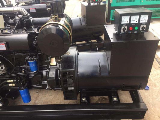 120KWのワイファングディーゼル発電機セット 先進技術と水冷却システム