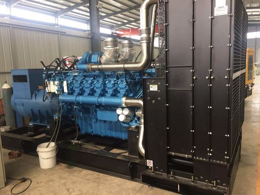 大型学校のバックアップ 緊急用電源 ISO9001 800KW バイチャイディーゼル発電機 顧客の要求に応用