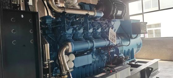400V 1250KVA ウェイチャイディーゼル発電機セット 1000KW 方向注入エンジン付き大型電源設備